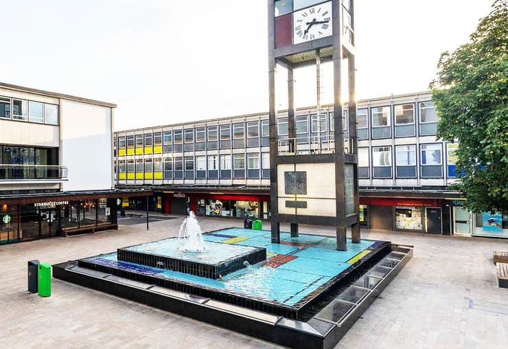 New-Town-Fountain-Clock-Tower-stevenage