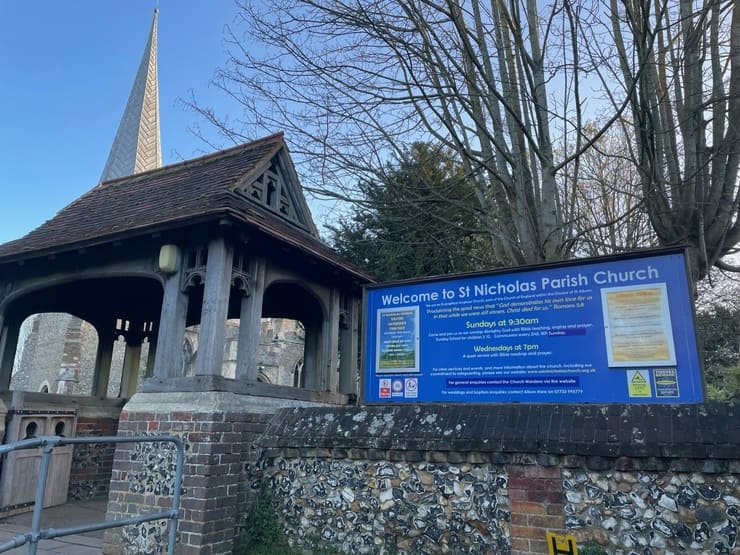 st-nicholas-parish-church-love-stevenage