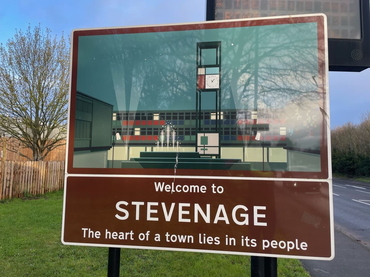 welcome-to-stevenage3