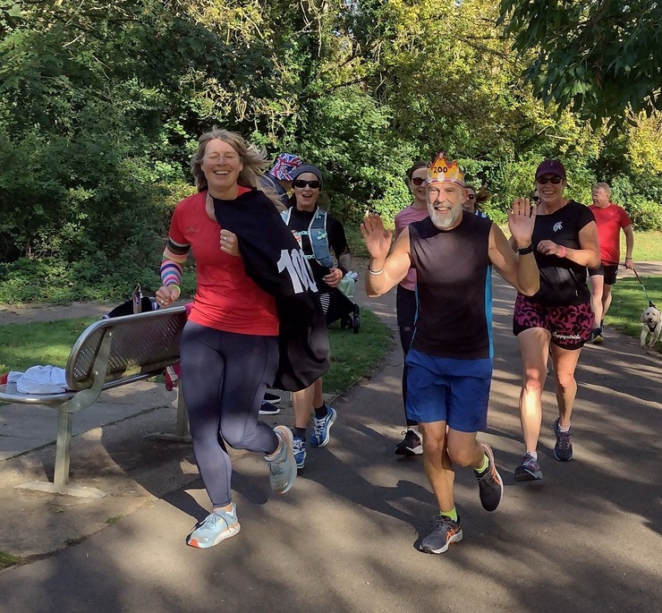 Penny 100th and Darren 200th at parkrun by Sharon Crowley FVS (1)