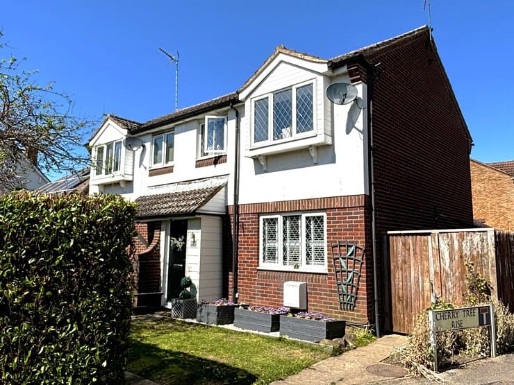 Houses to buy in Stevenage