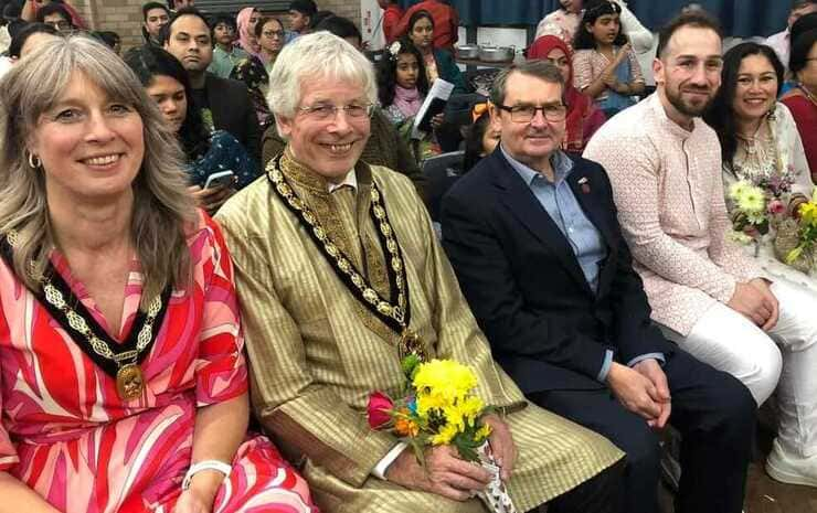 The Mayor fo Stevenage at Diwali (2)