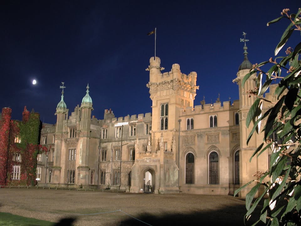 Knebworth Ghost tour and Bat walk